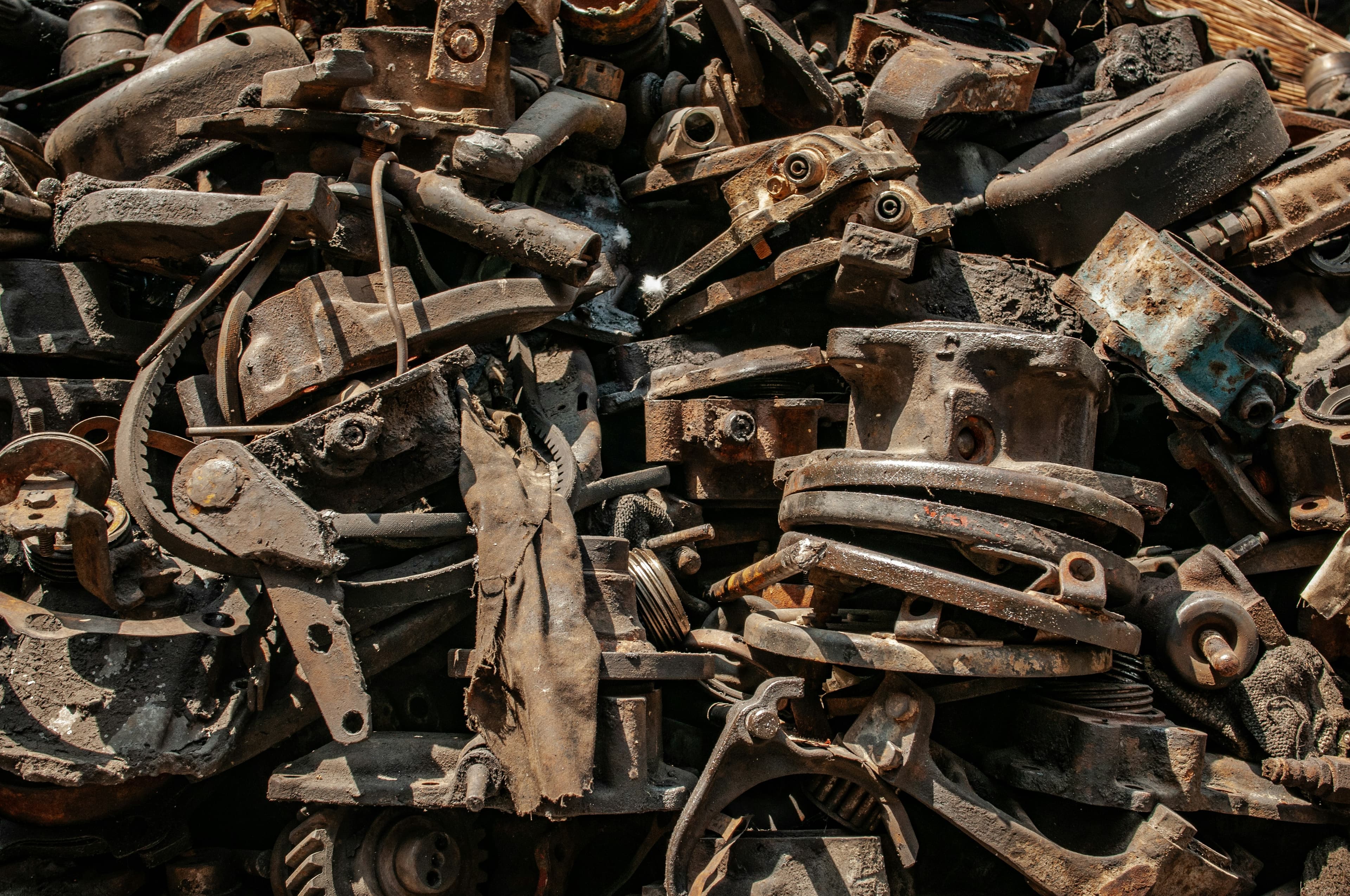 Industrial scrap buyers in Chennai factory clearance